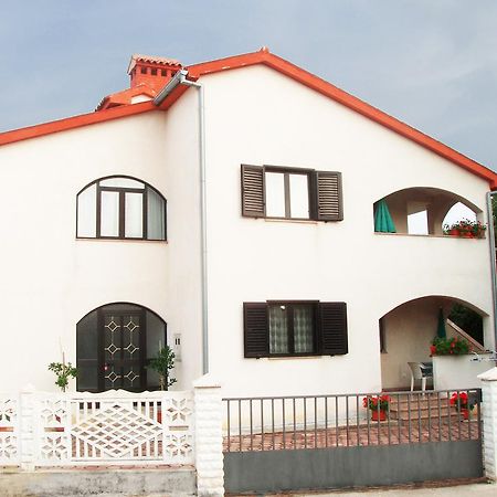 Apartments Porec Istria By Nina Екстериор снимка