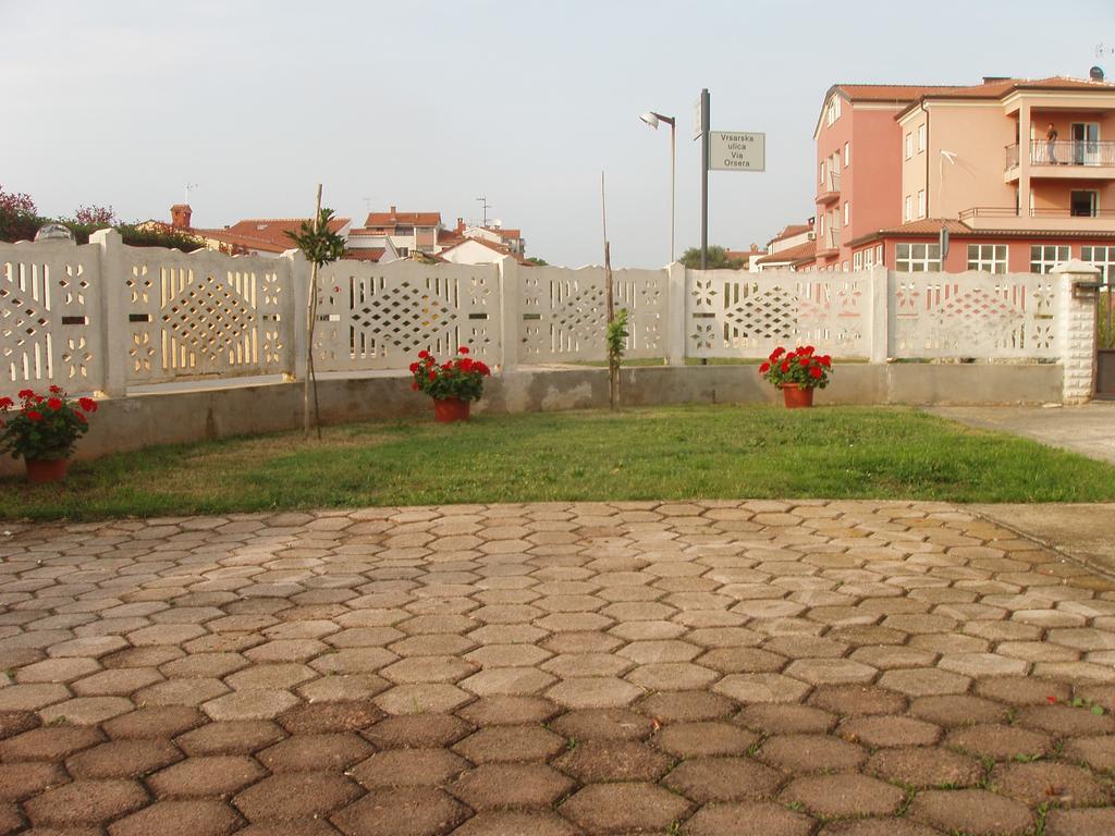 Apartments Porec Istria By Nina Екстериор снимка