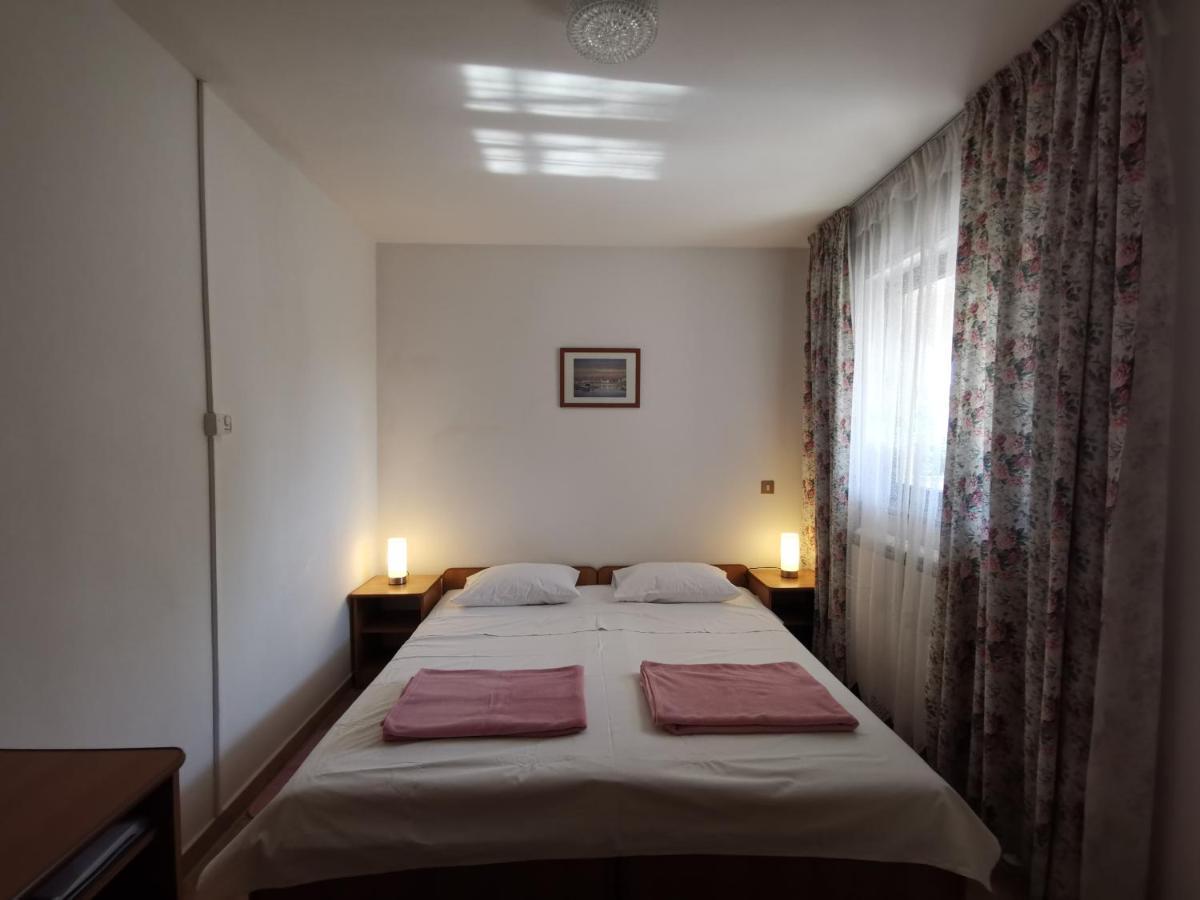 Apartments Porec Istria By Nina Екстериор снимка
